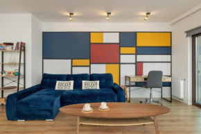 Solna Cracow Air-conditioned Apartment with Balcony by Noclegi Renters